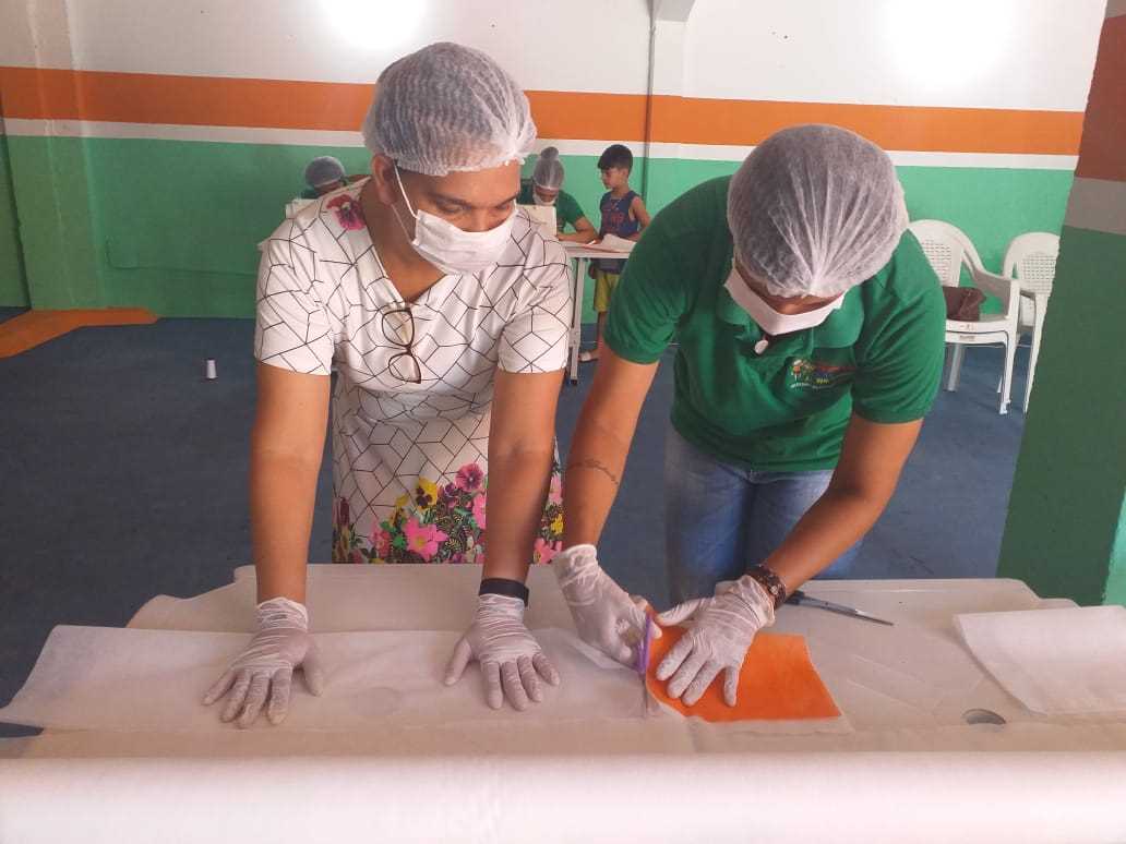 Camacã: Secretaria de Assistência Social confecciona mais máscaras para doações